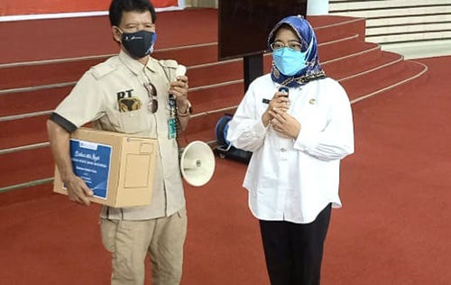 Kadis DKK Kota Balikpapan Sri Juliarty tugaskan duta masker sukseskan vaksinasi booster kepada masyarakat Balikpapan